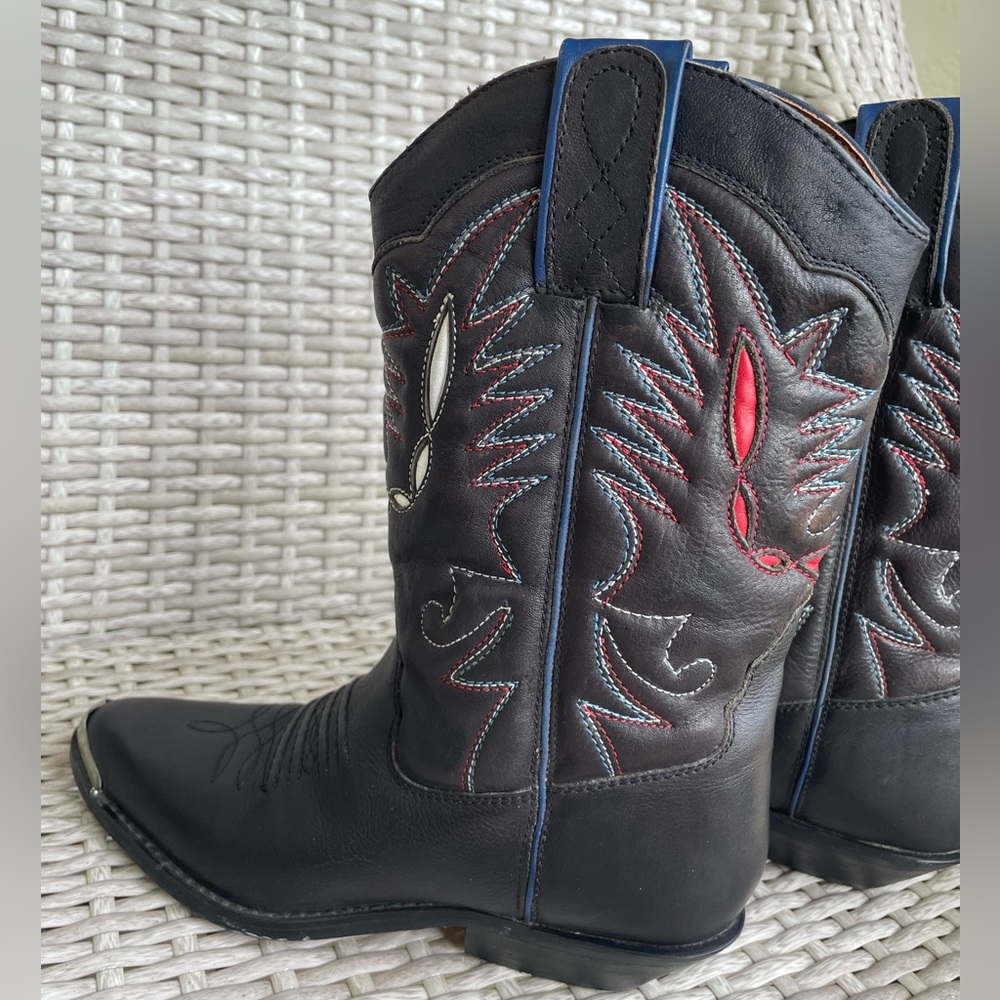 Vittorio Ricci Embroidered, steel toed leather Cowboy Cowgirl boots 5 1/2